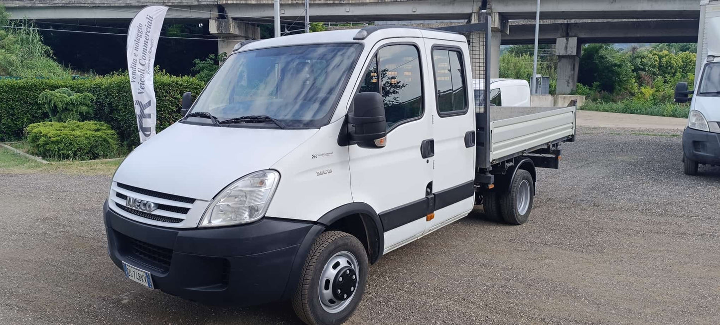 Iveco Daily
35c15