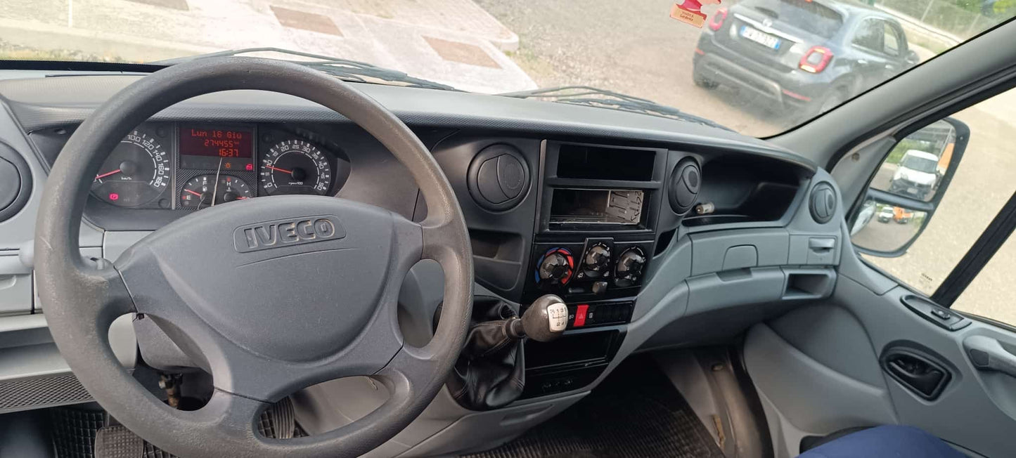 Iveco Daily
35c15