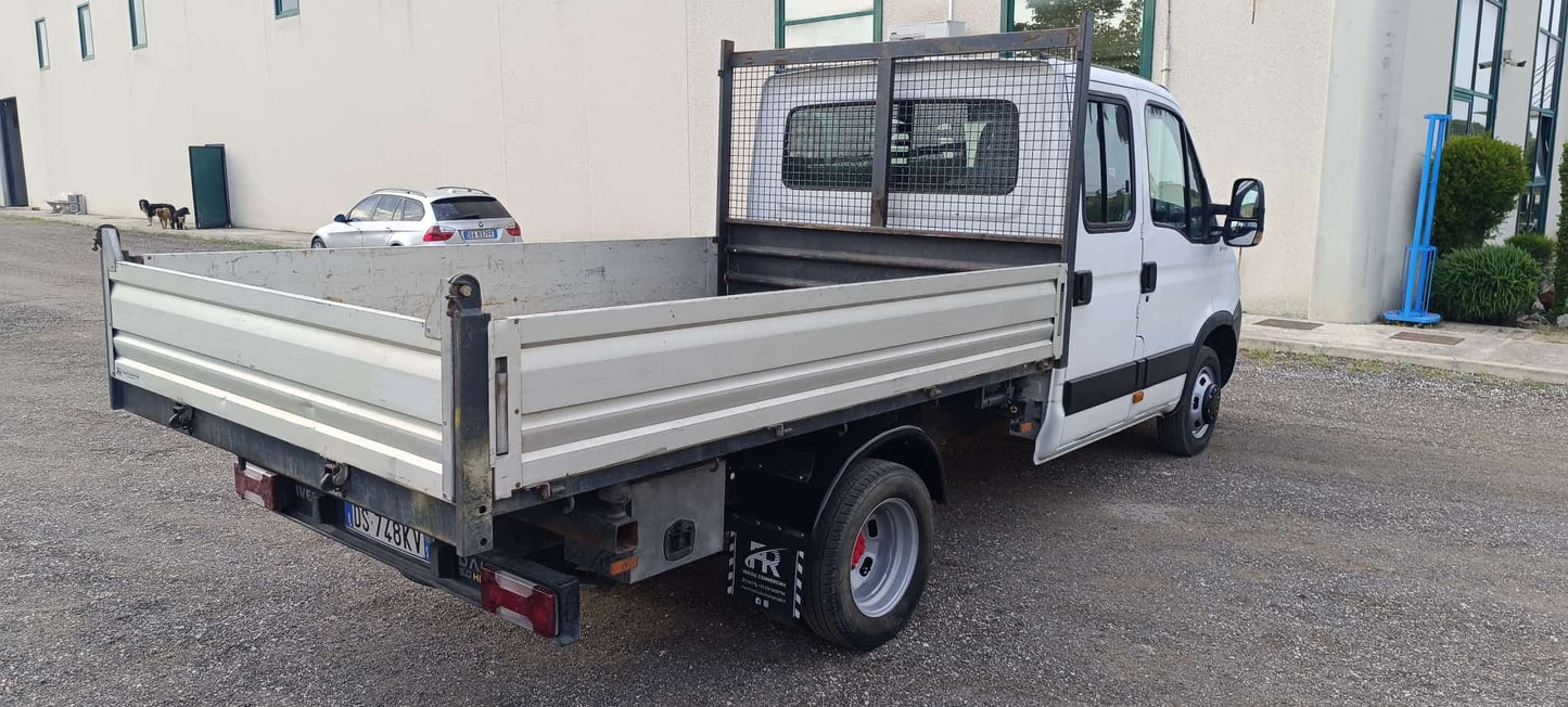 Iveco Daily
35c15