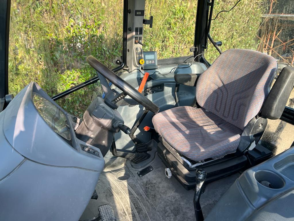 VENDUTO. New holland TL100