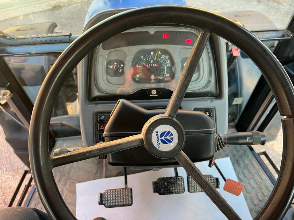 VENDUTO. New holland TL100