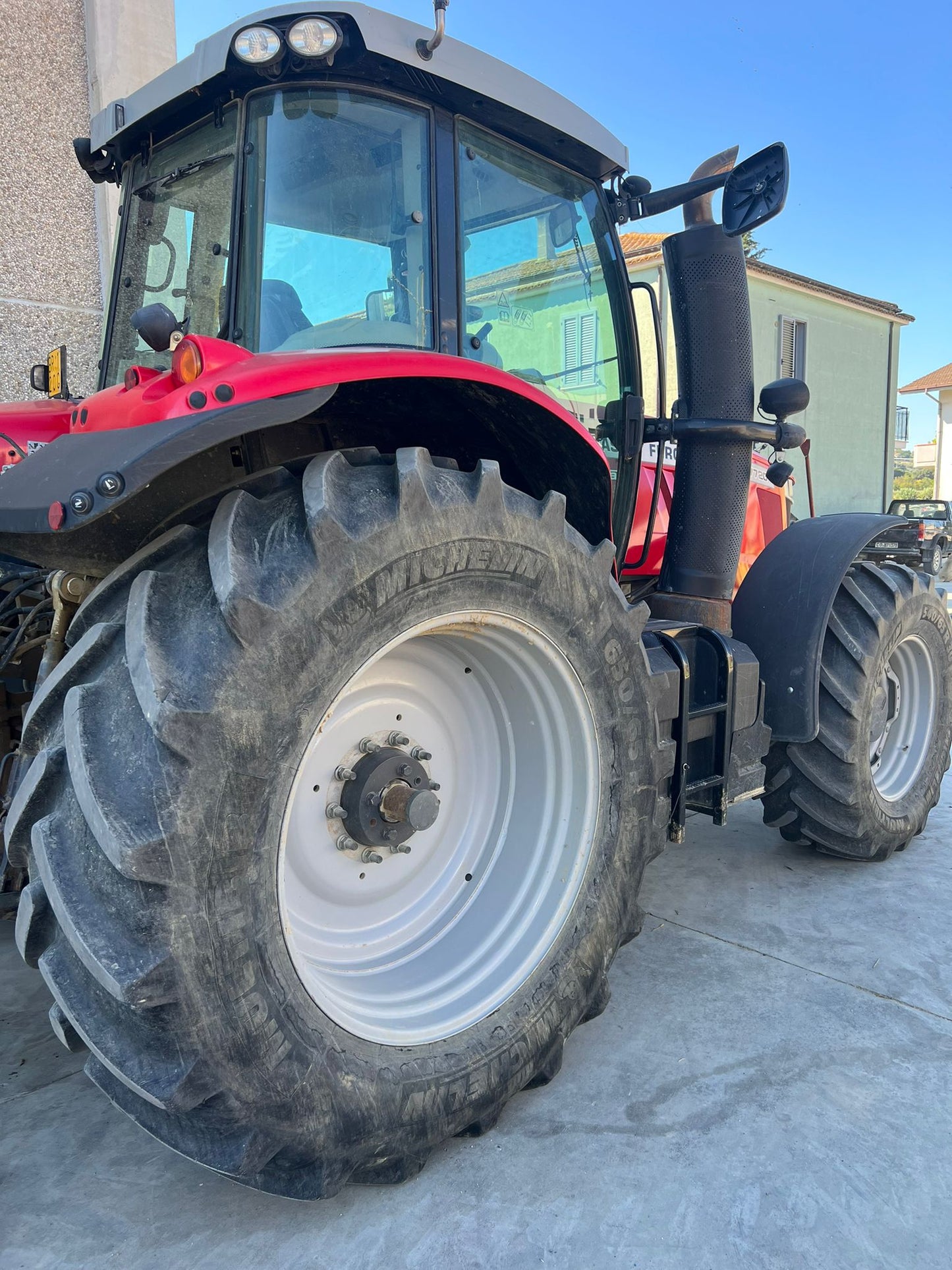 Massey Ferguson 7720S Dina 6