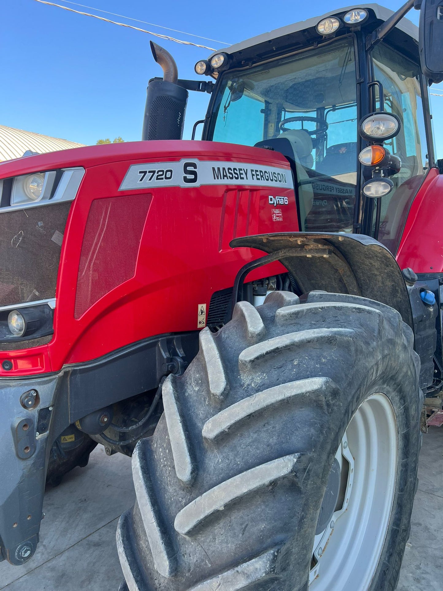 Massey Ferguson 7720S Dina 6