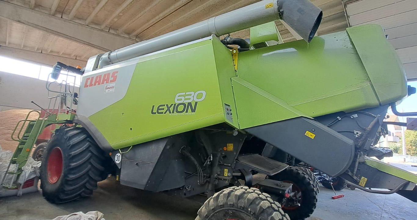 Claas Lexion 630