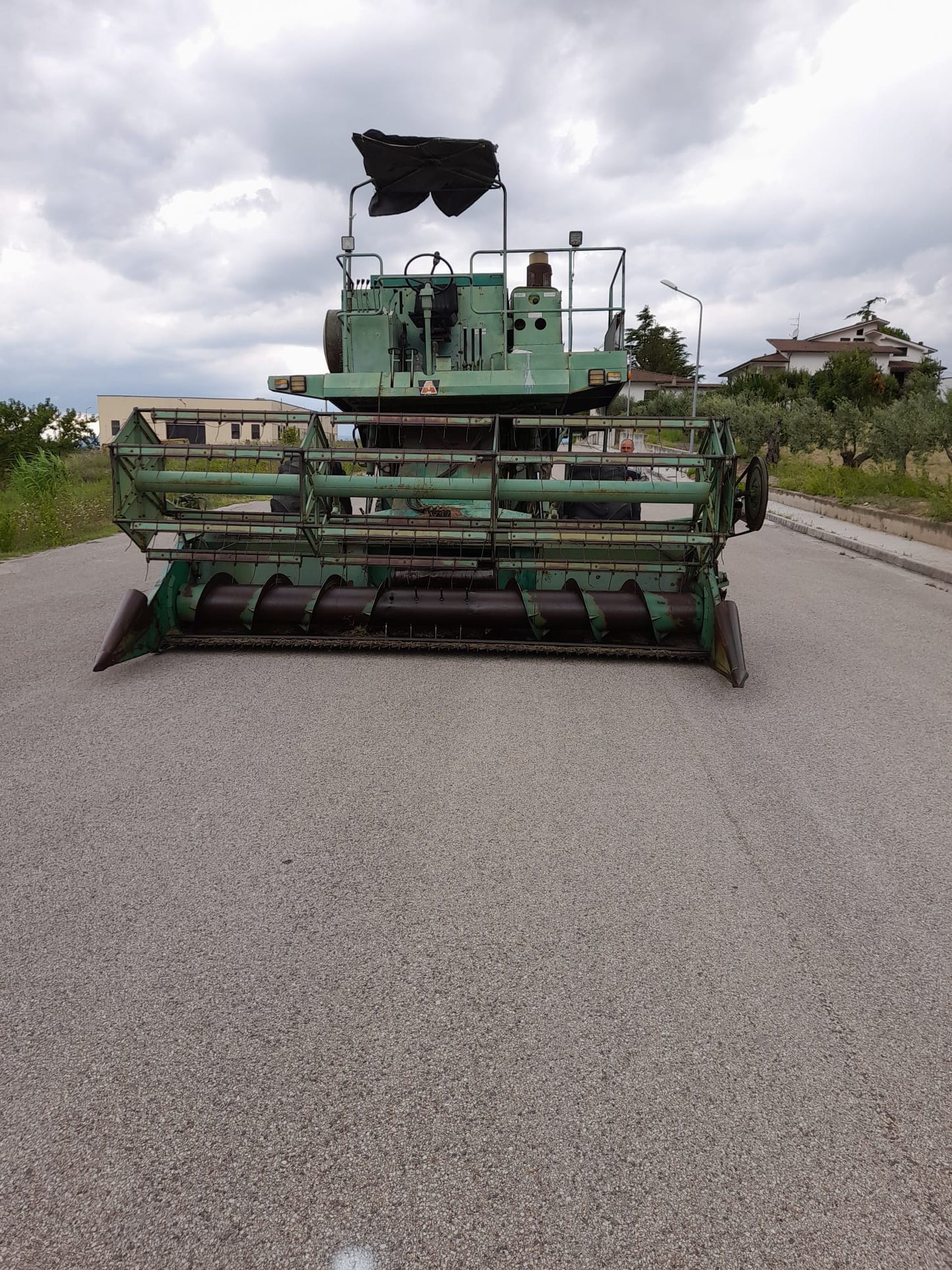 Mietitrebbia trebbia Arbos 200 AL