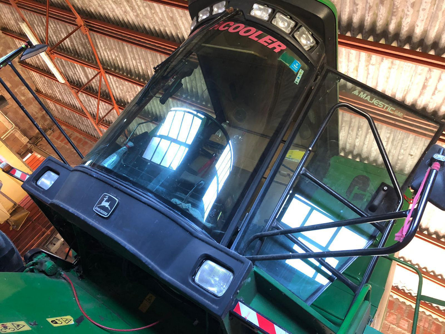 Mietitrebbia John Deere 1170
