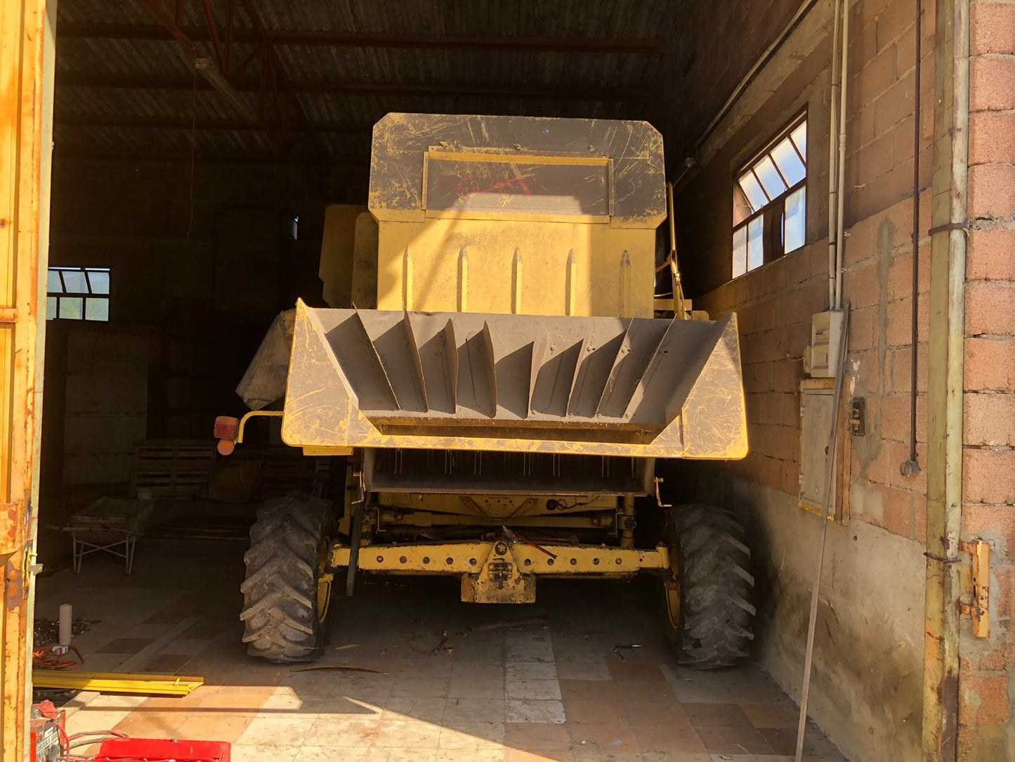 Mietitrebbia New Holland TX34