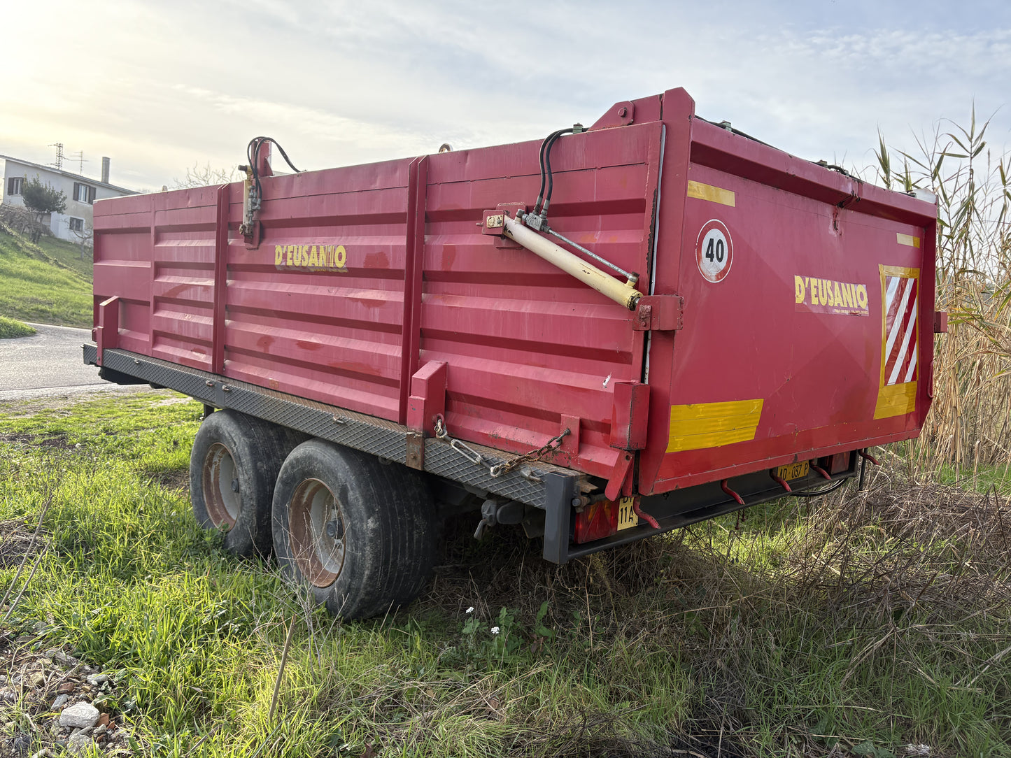 VENDUTO Rimorchio agricolo 100 qli