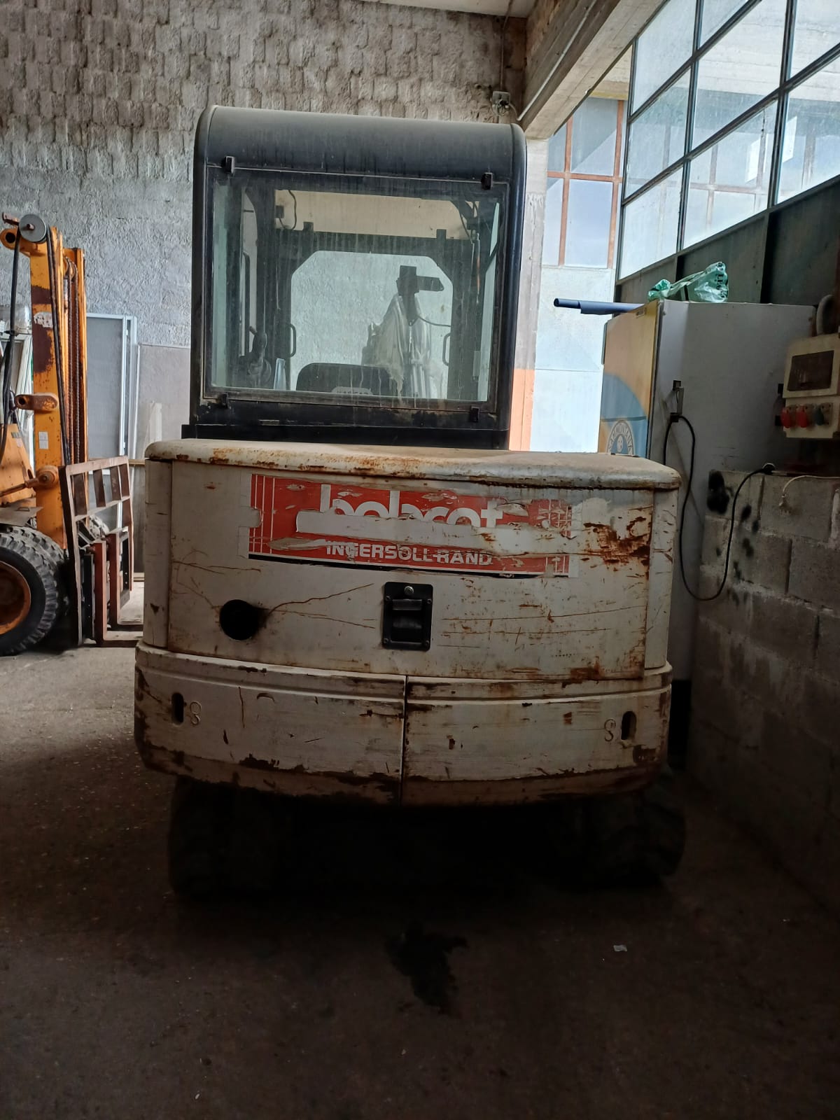 VENDUTO Escavatore Bobcat 32 qli