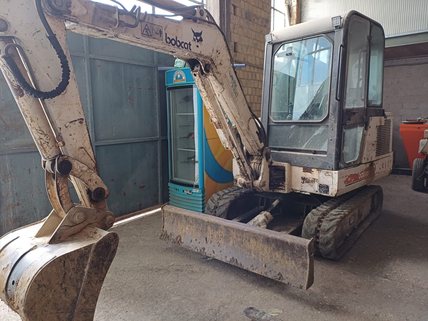 VENDUTO Escavatore Bobcat 32 qli