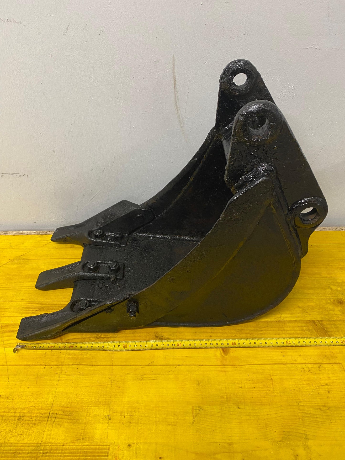 Benna escavatore / terna 25 cm