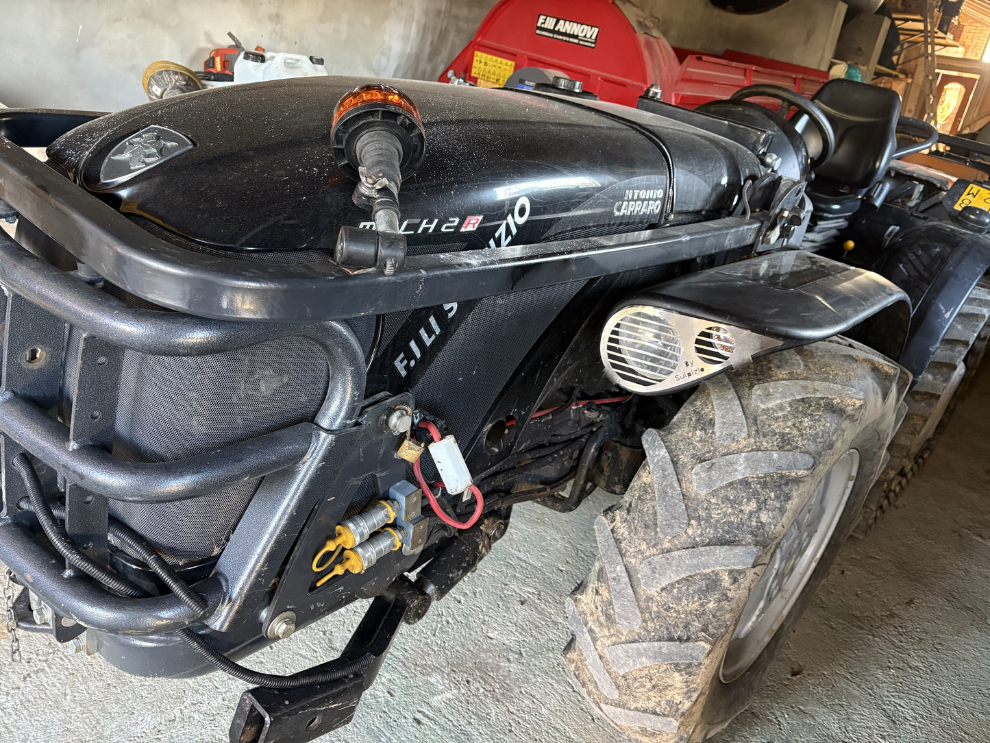 Antonio Carraro mach 2 R