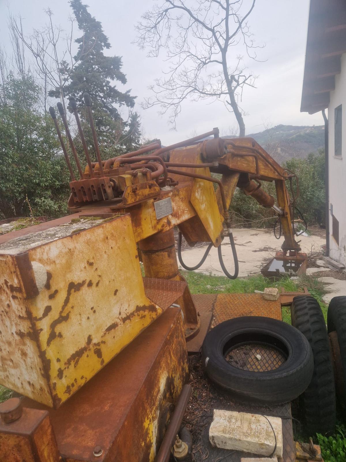 Carica Letame / benna escavatore