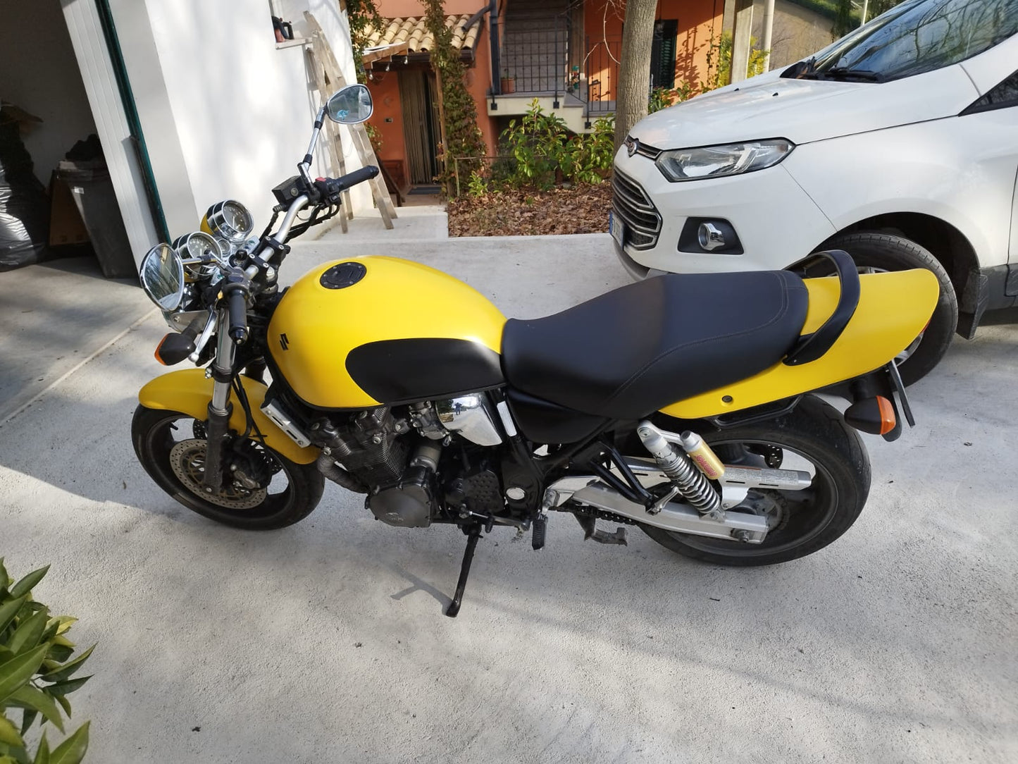 Suzuki GSX 750cc