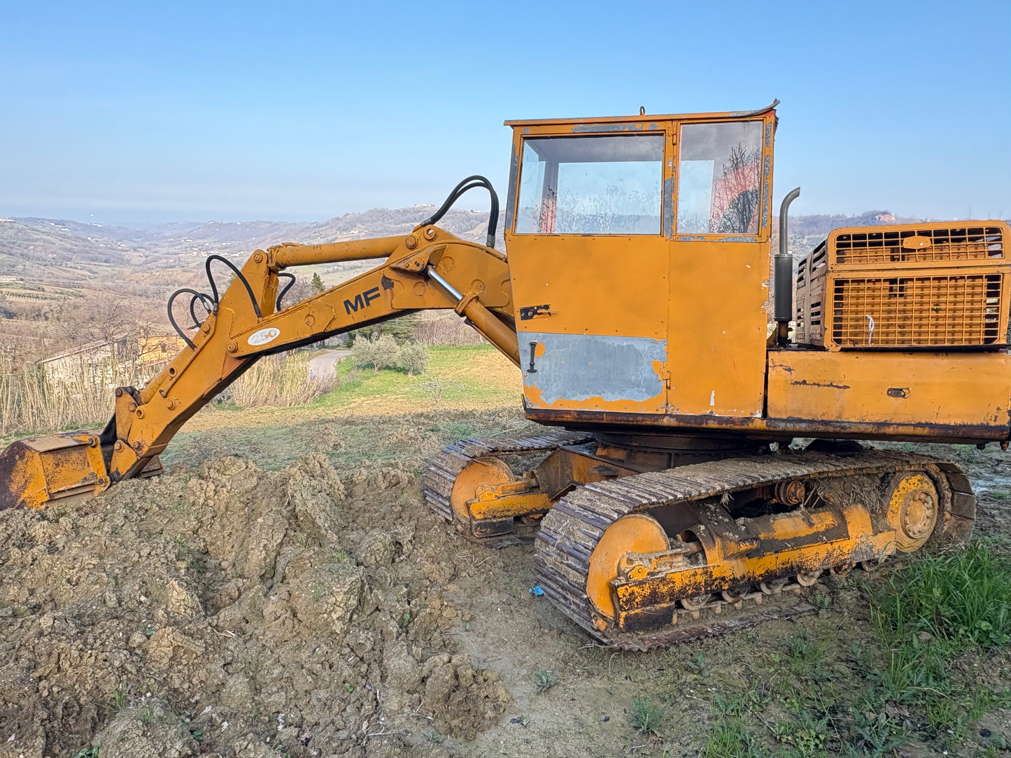 Escavatore Massey Ferguson 80 qli