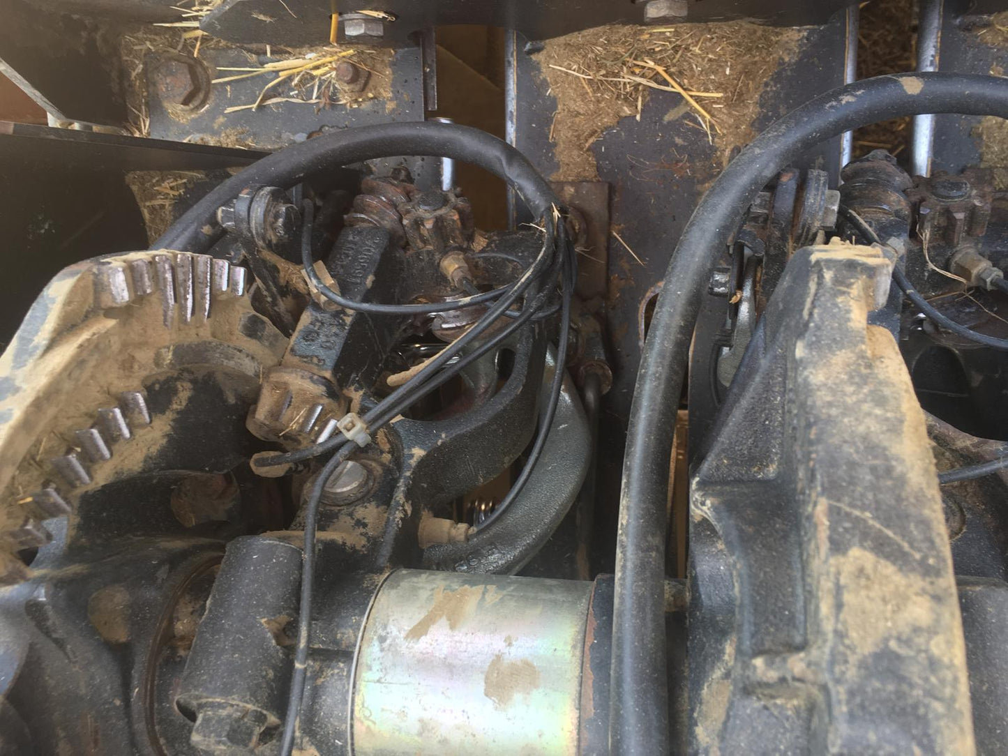 Pressa quadra new holland D1210