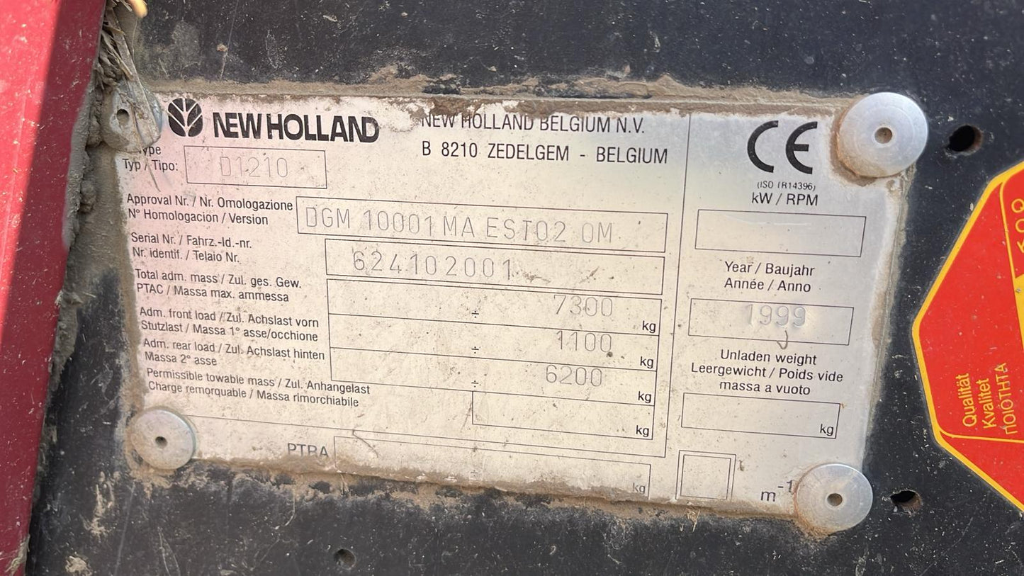 Pressa quadra new holland D1210