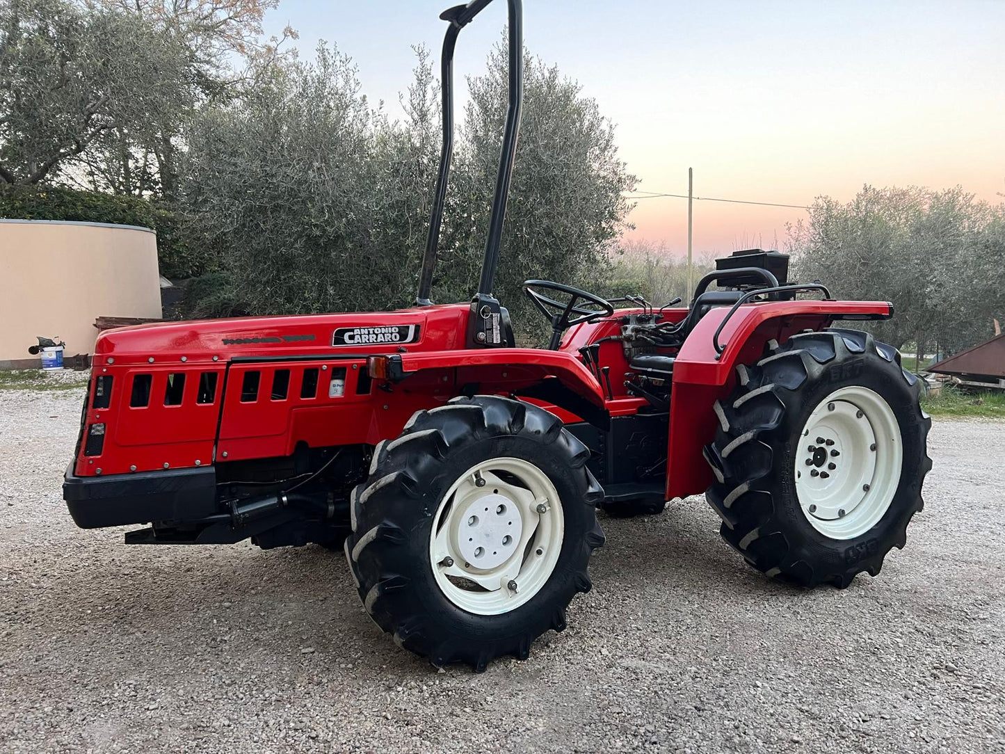 Antonio Carraro 8800