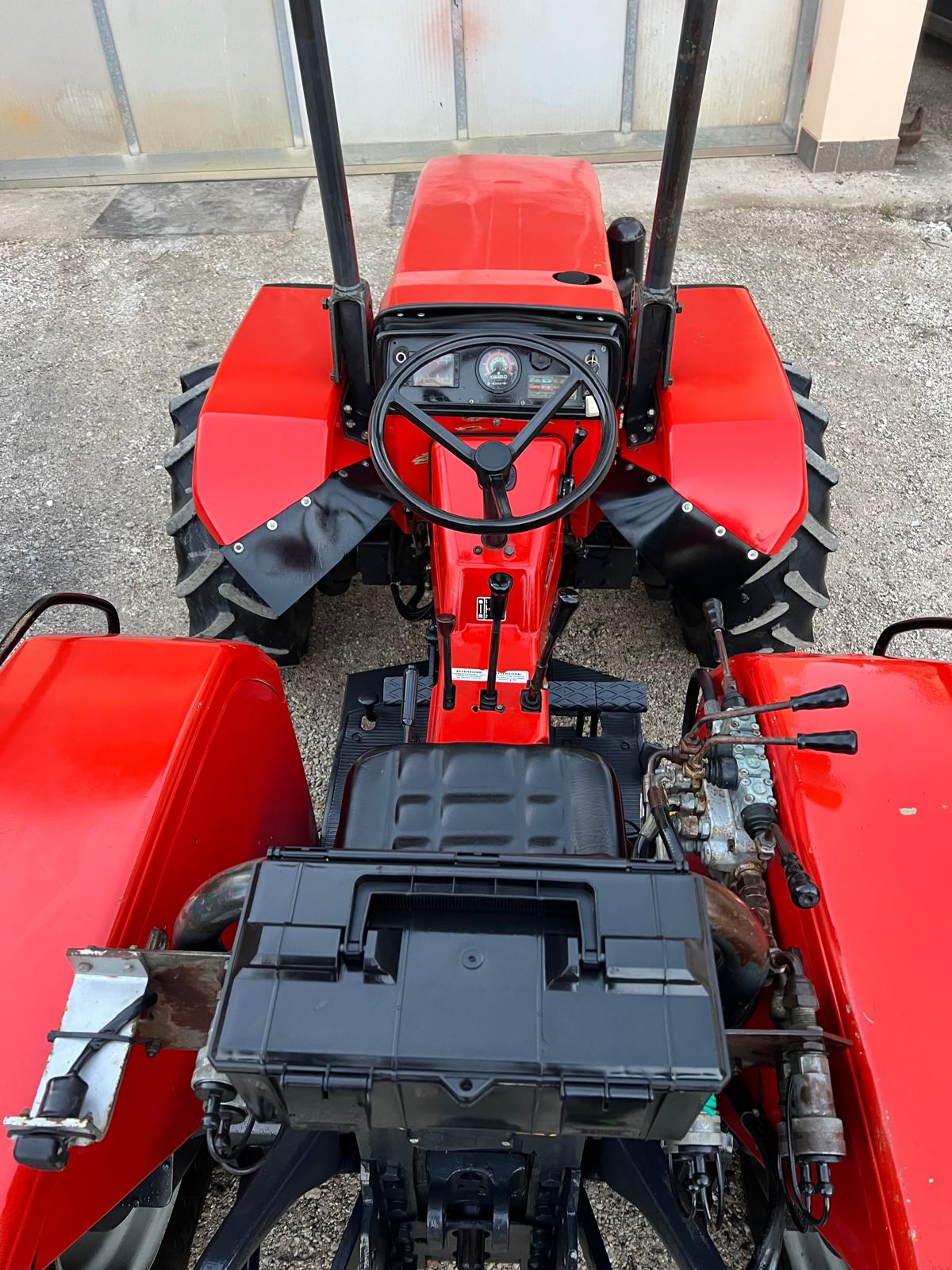 Antonio Carraro 8800