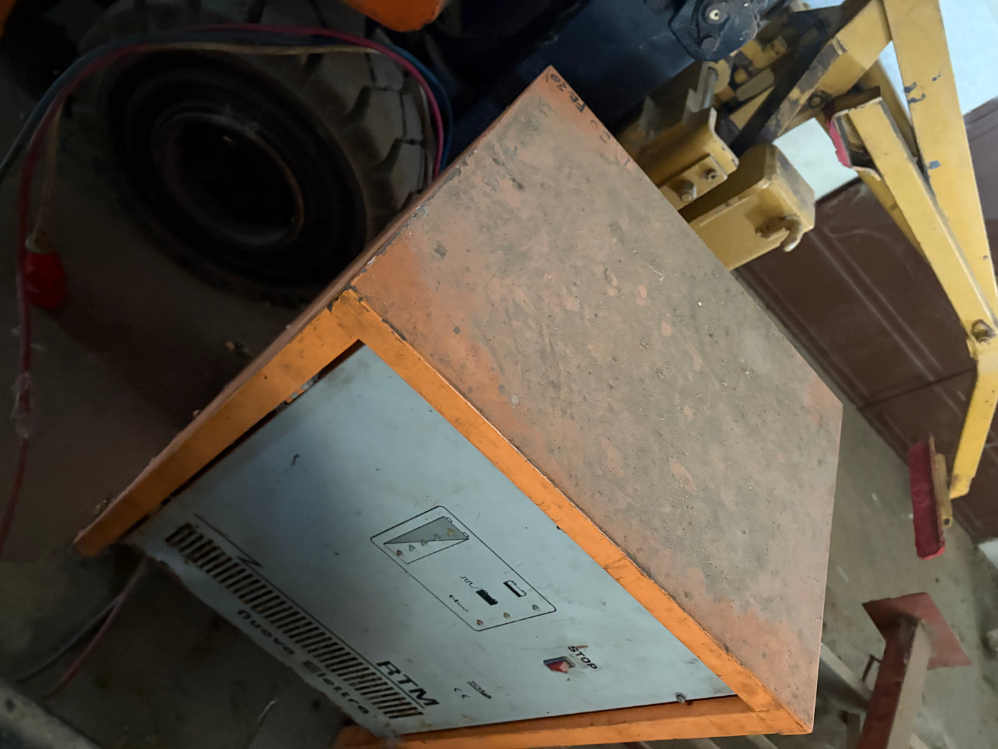 Muletto carrello elevatore elettrico