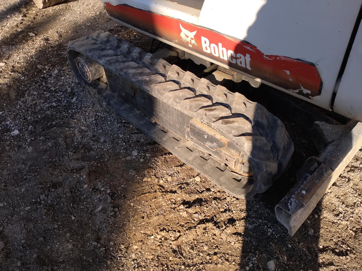 Mini escavatore BOBCAT 322D 17 qli