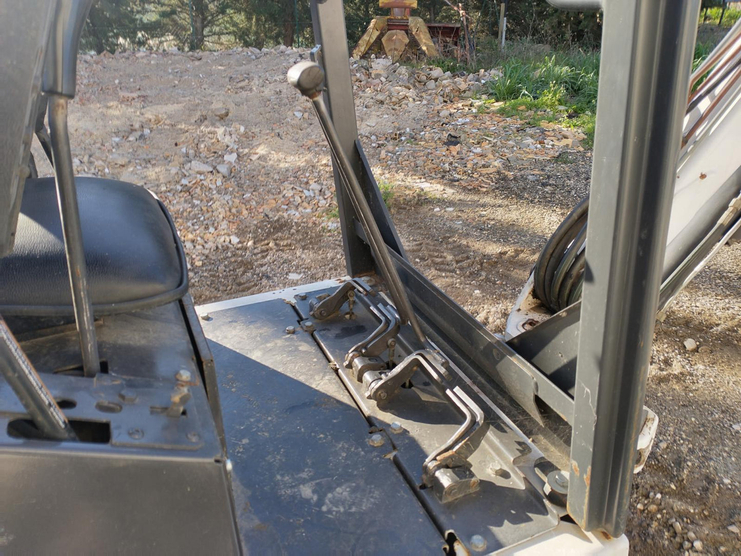 Mini escavatore BOBCAT 322D 17 qli