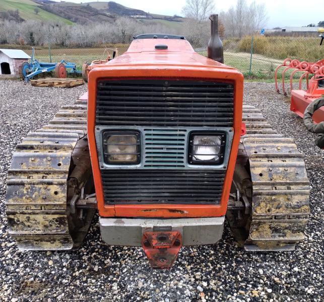 Trattore cingoli Massey Ferguson 58cv