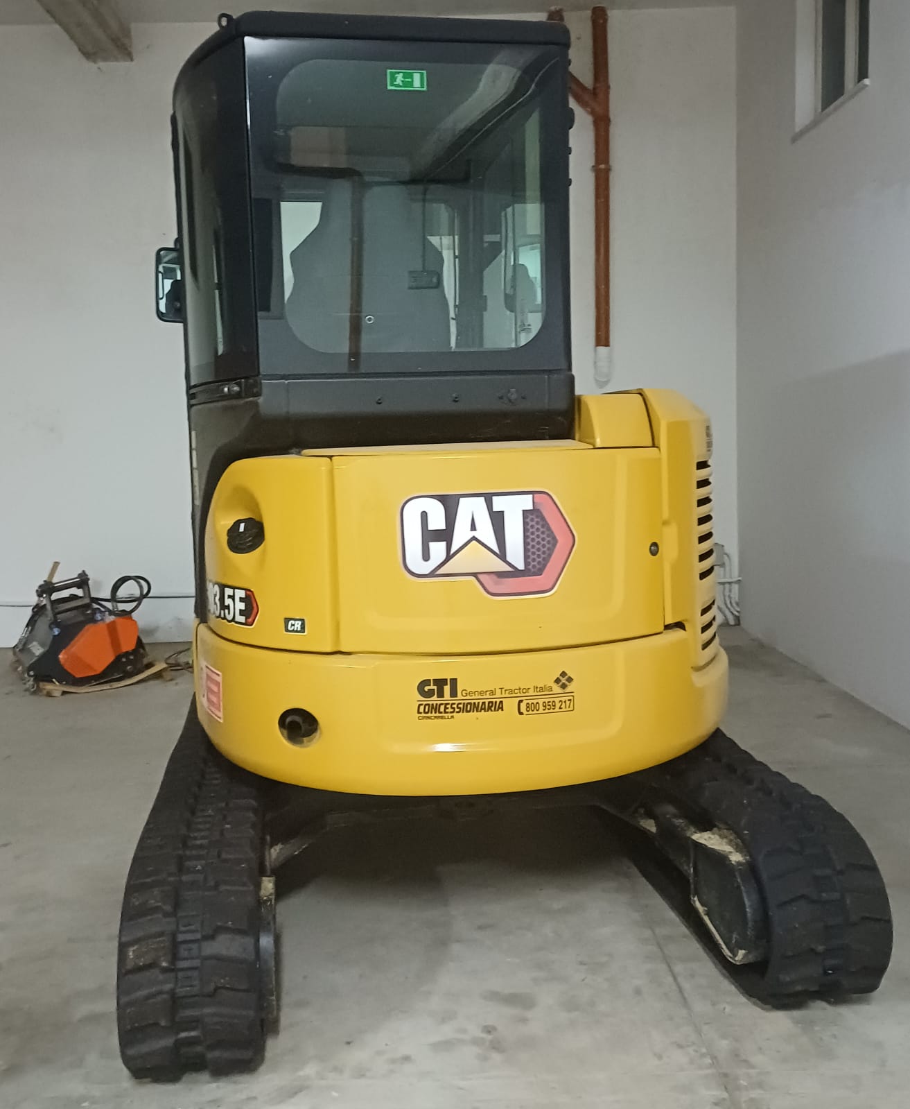 Miniescavatore Caterpillar 303.5E2