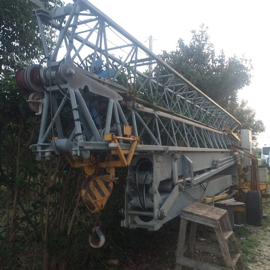 Gru edile San Marco SMH200