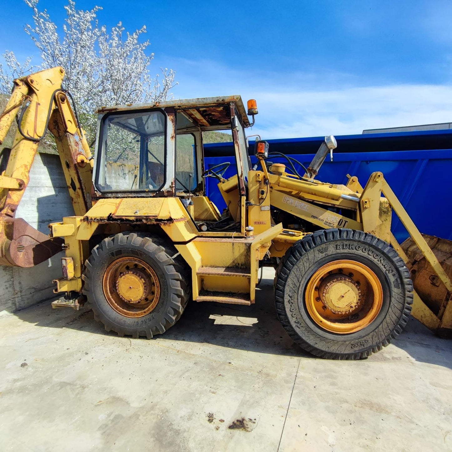 Terna Gommata Benati 2000 DT Powershift 4x4 - Targata e Funzionante