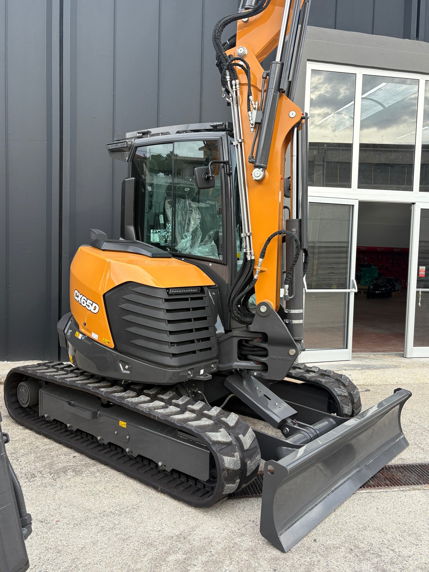 CASE CX65D intelligente (braccio triplice)