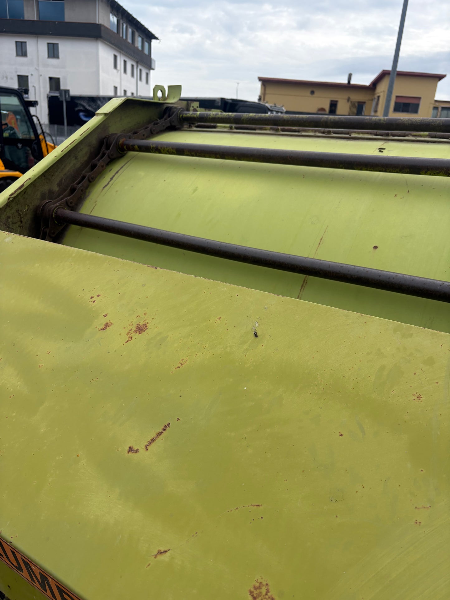 Rotopressa rotoballa Wolvo R12