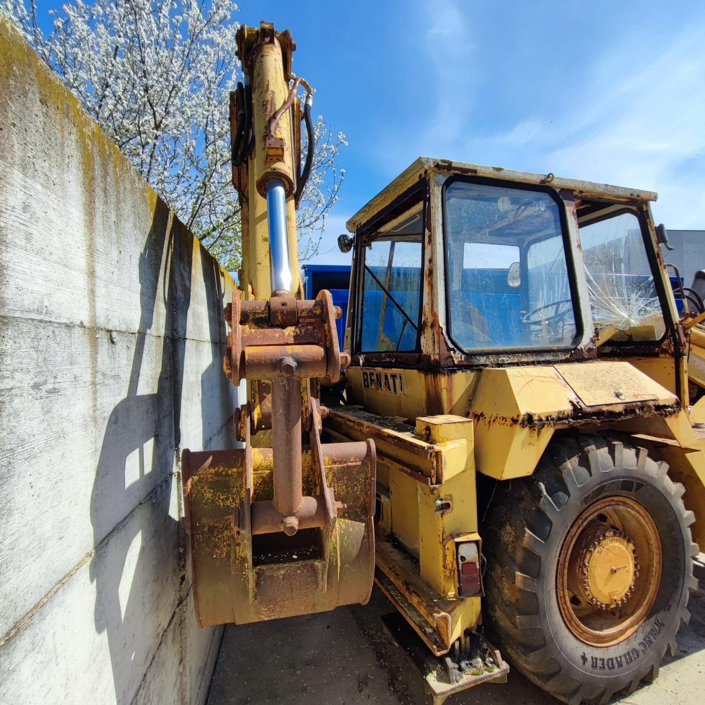 Terna Gommata Benati 2000 DT Powershift 4x4 - Targata e Funzionante