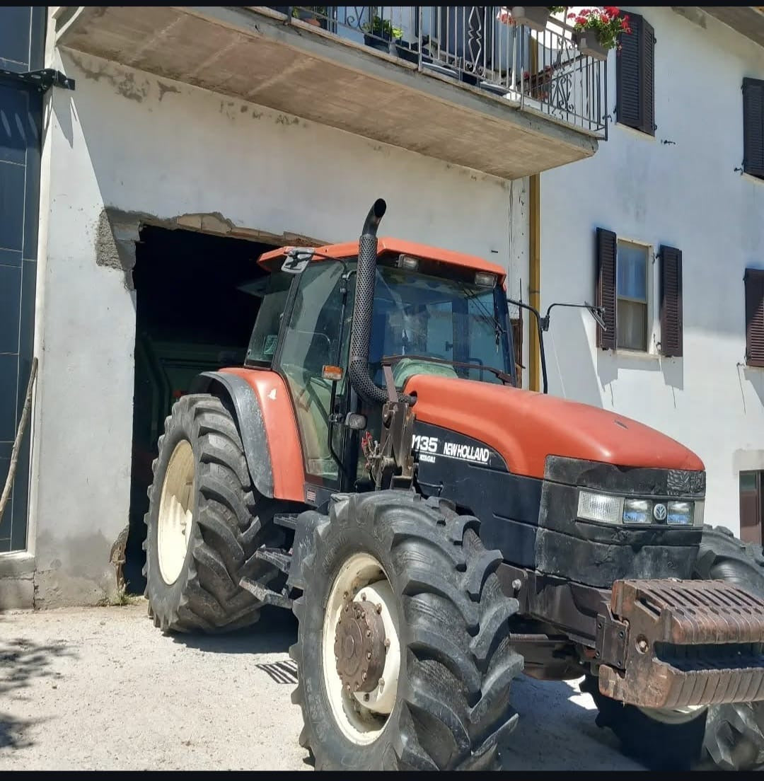VENDUTO New holland FiatAgri M135