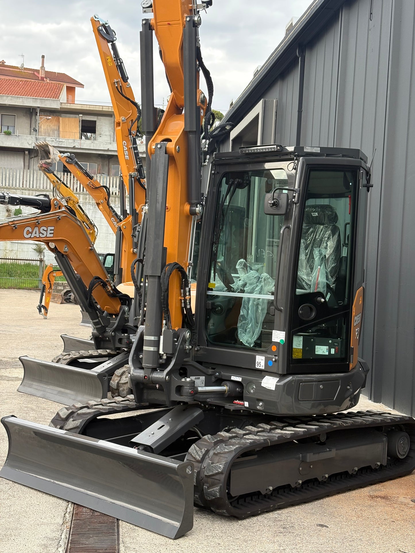 CASE CX65D intelligente (braccio triplice)