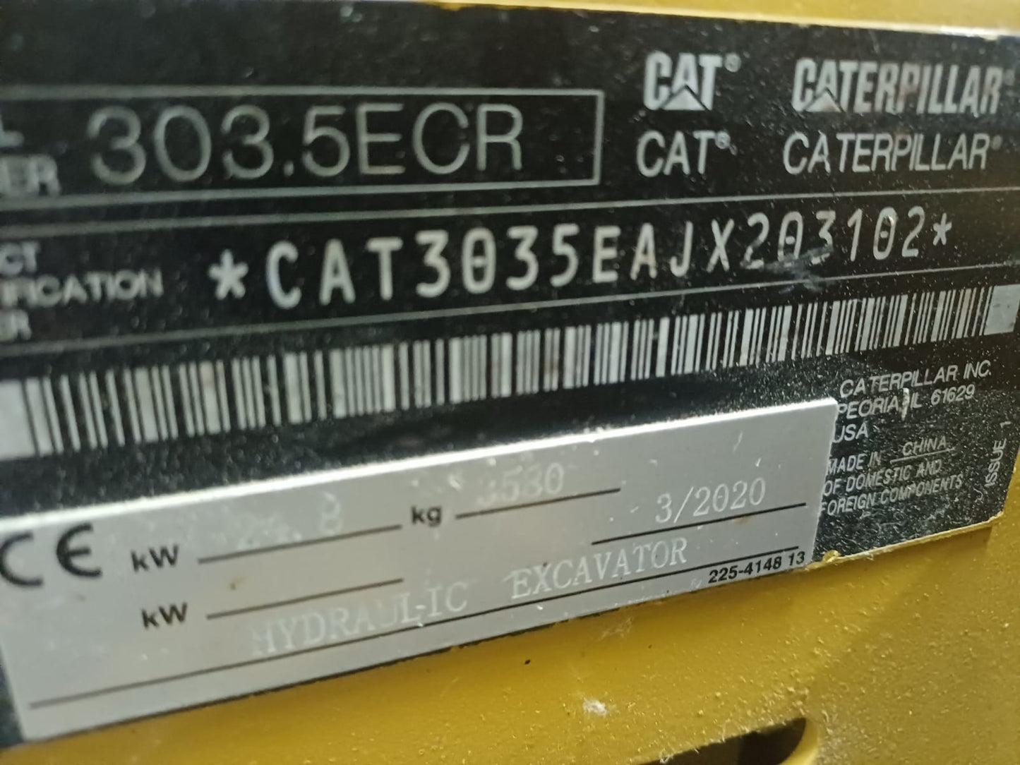 Miniescavatore Caterpillar 303.5E2