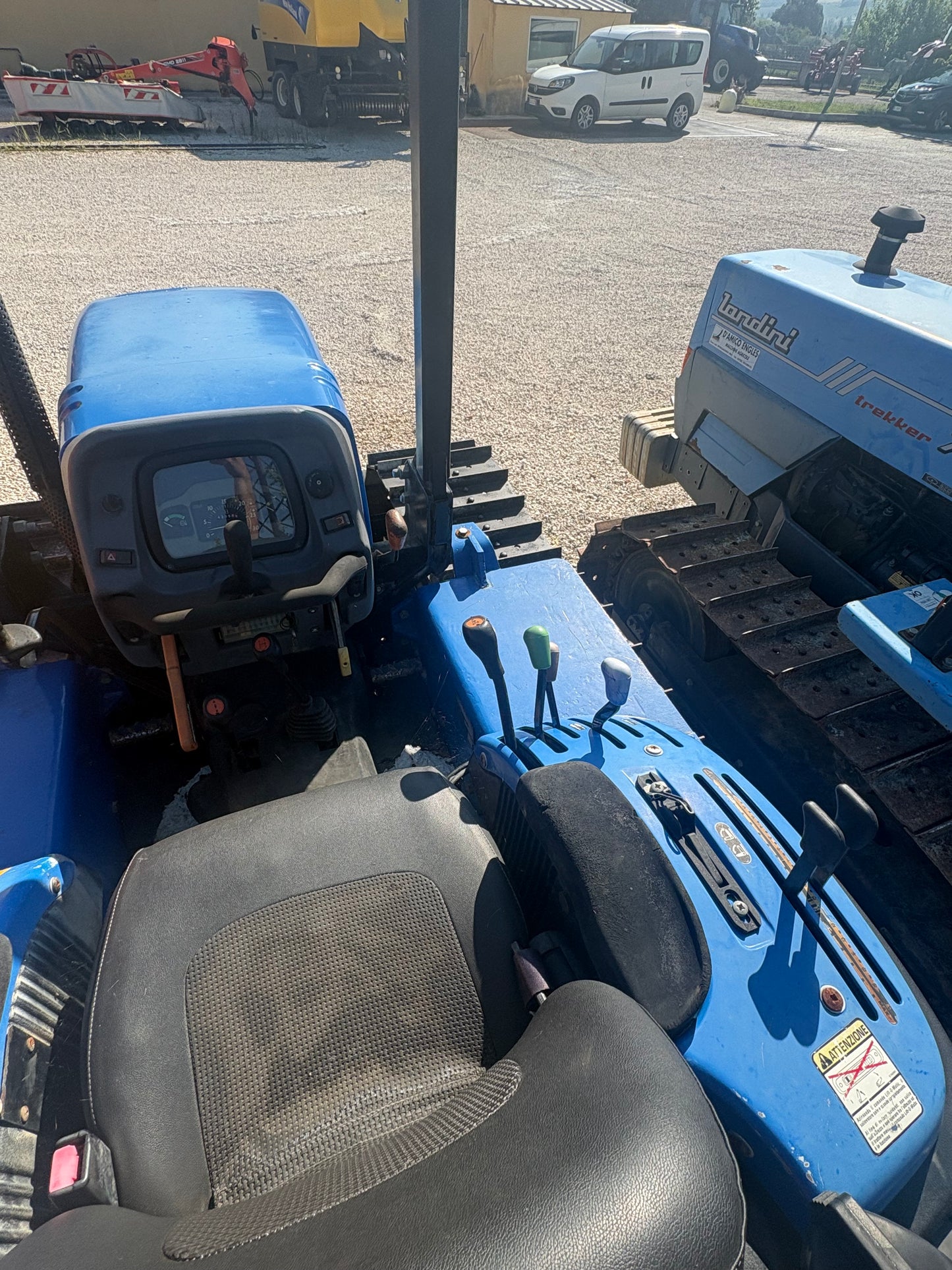 New Holland TK90MA