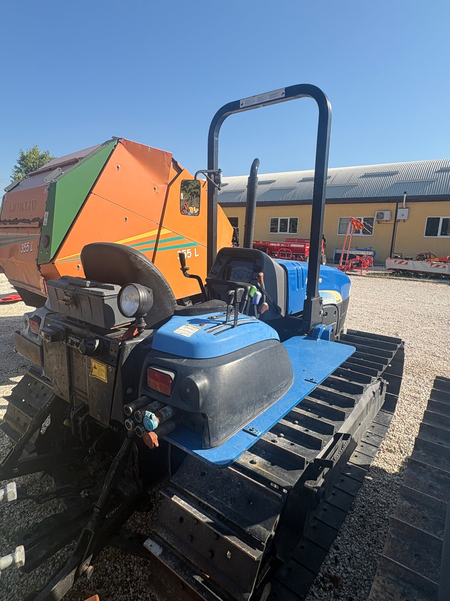 New Holland TK90MA