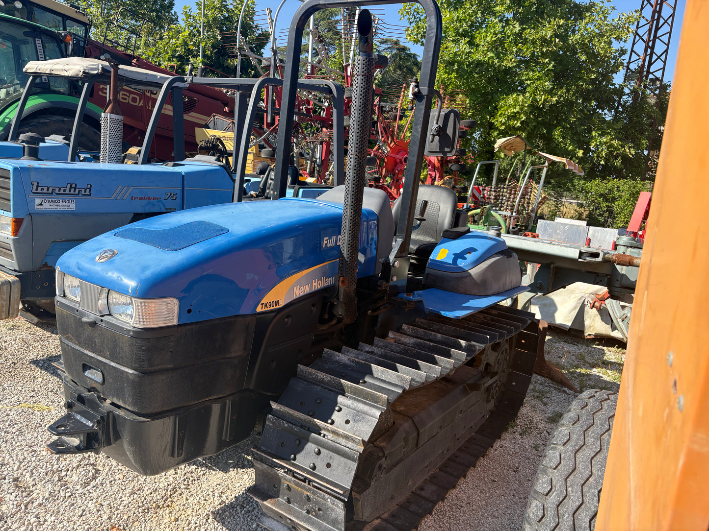 New Holland TK90MA