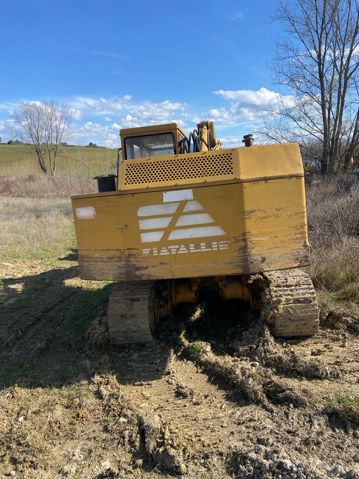 Escavatore 200 qli