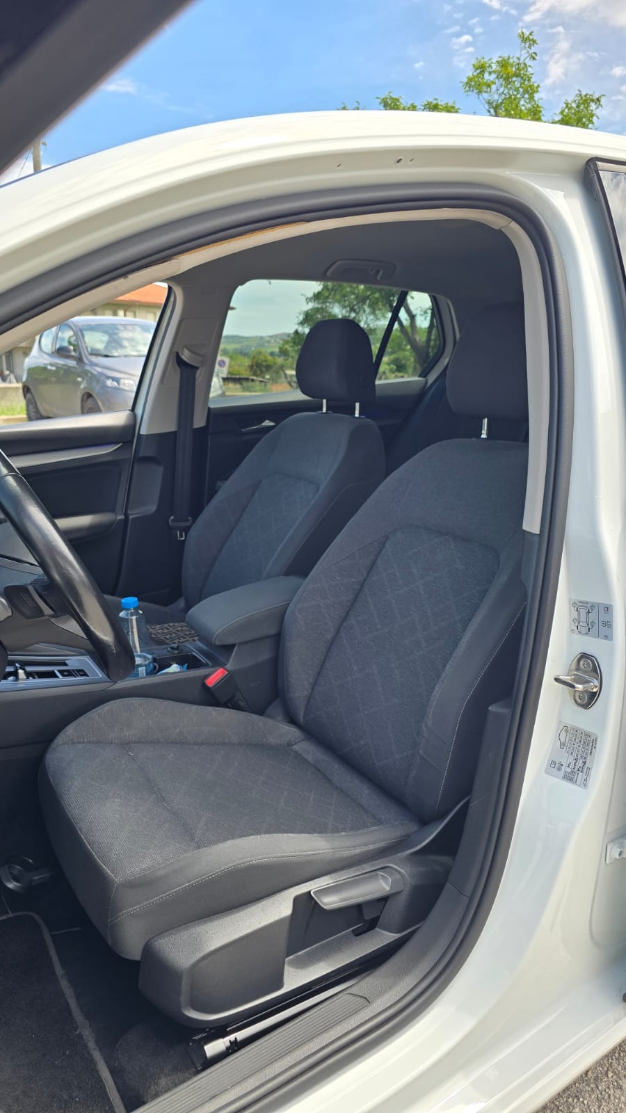 Volkswagen Golf 8